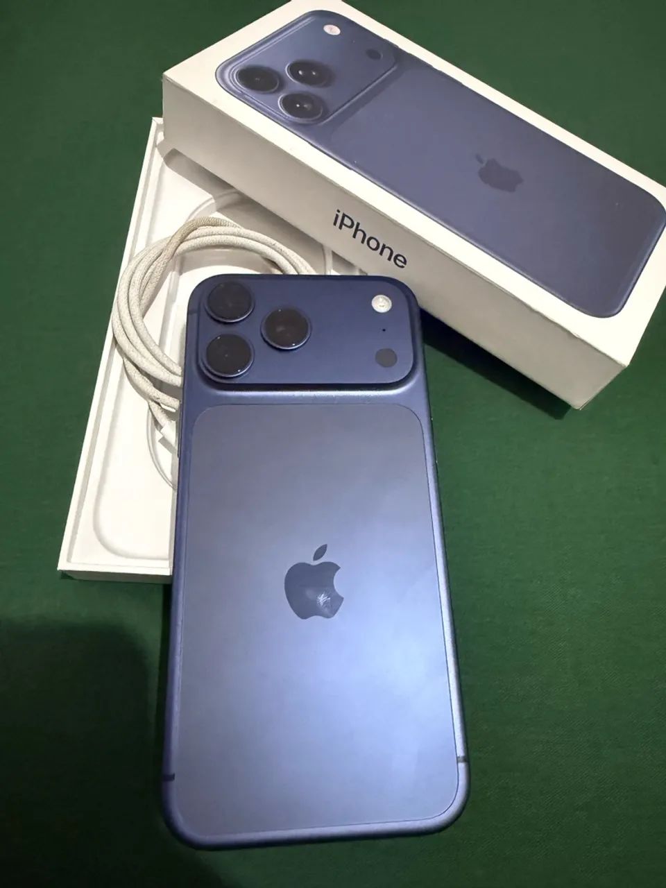 iPhone 17 pro max - Azul intenso  - Foto 2