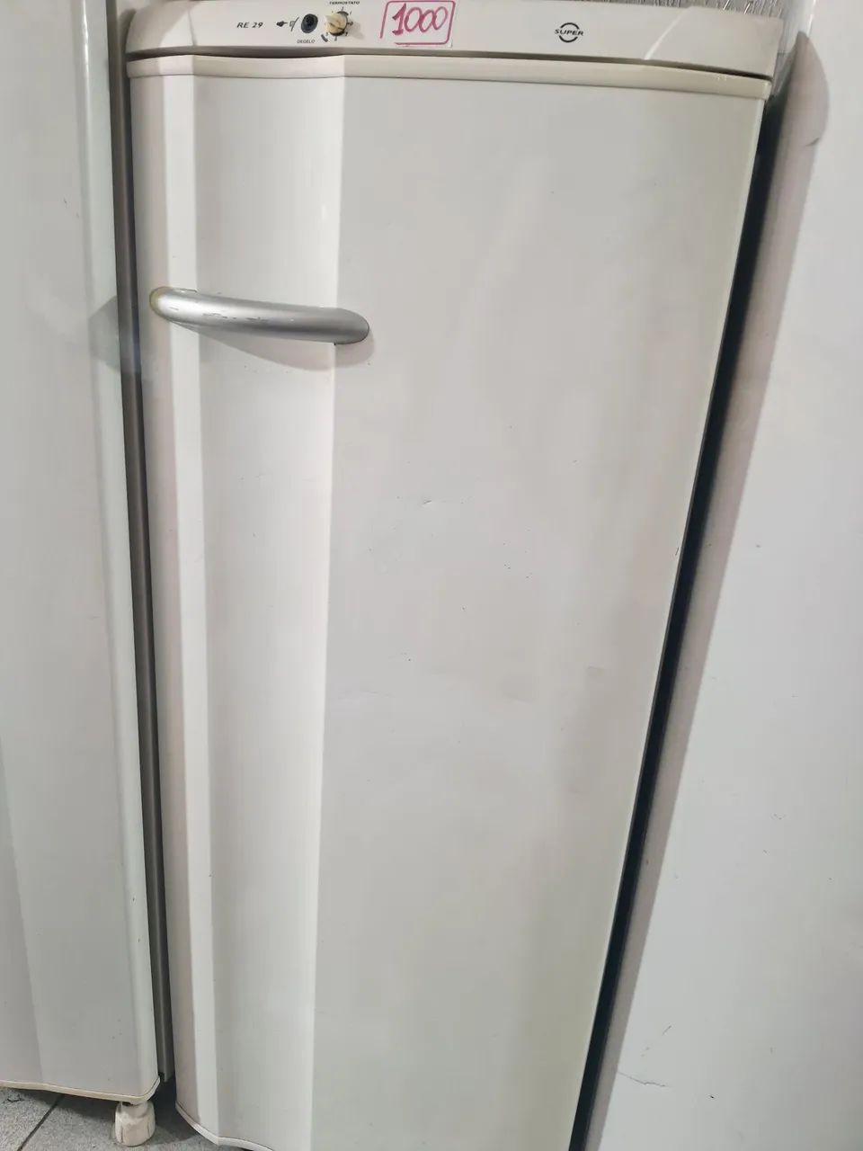 Geladeira Electrolux pequena
