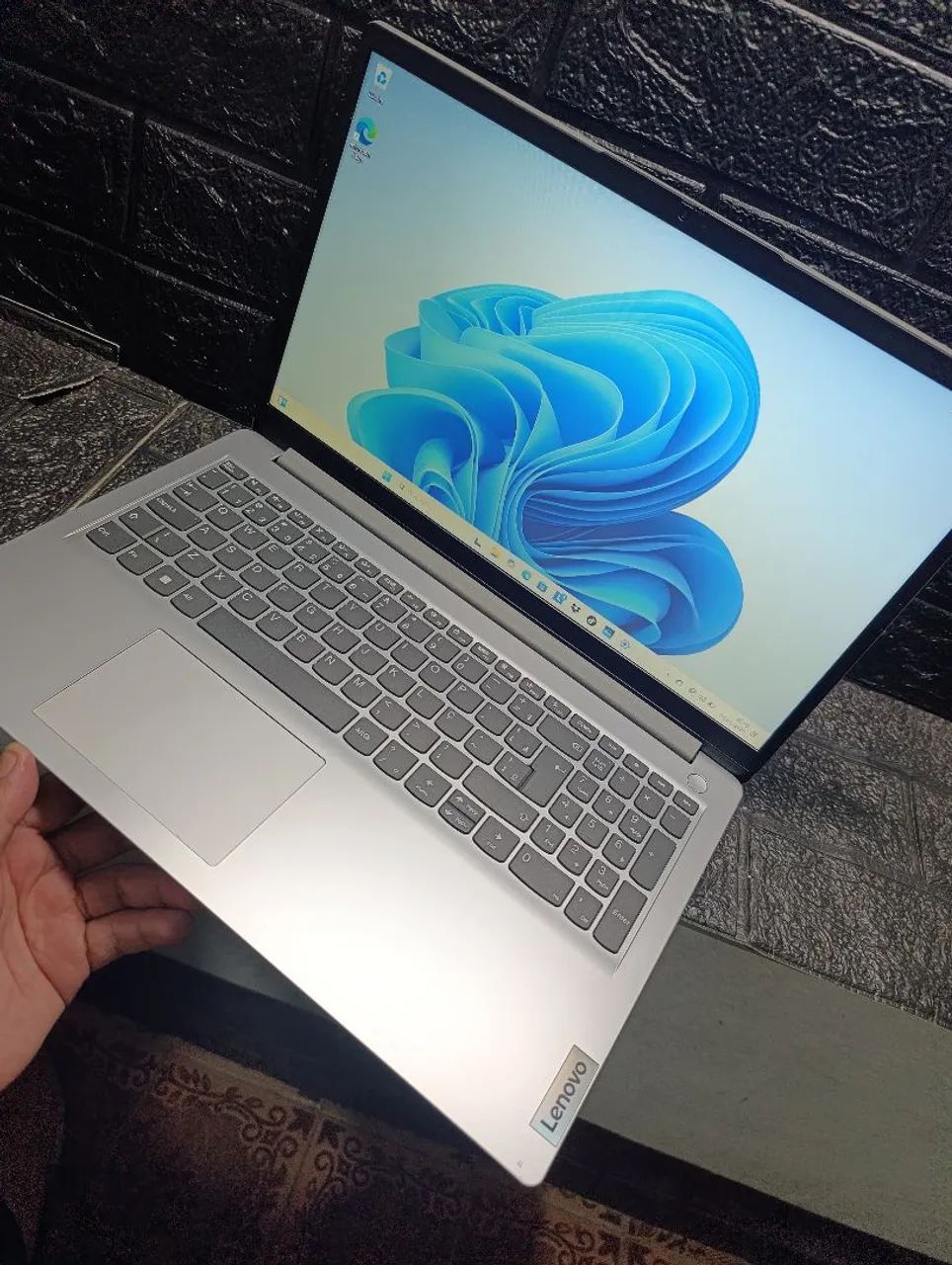 NOTEBOOK LENOVO IDEAPAD CORE I3 