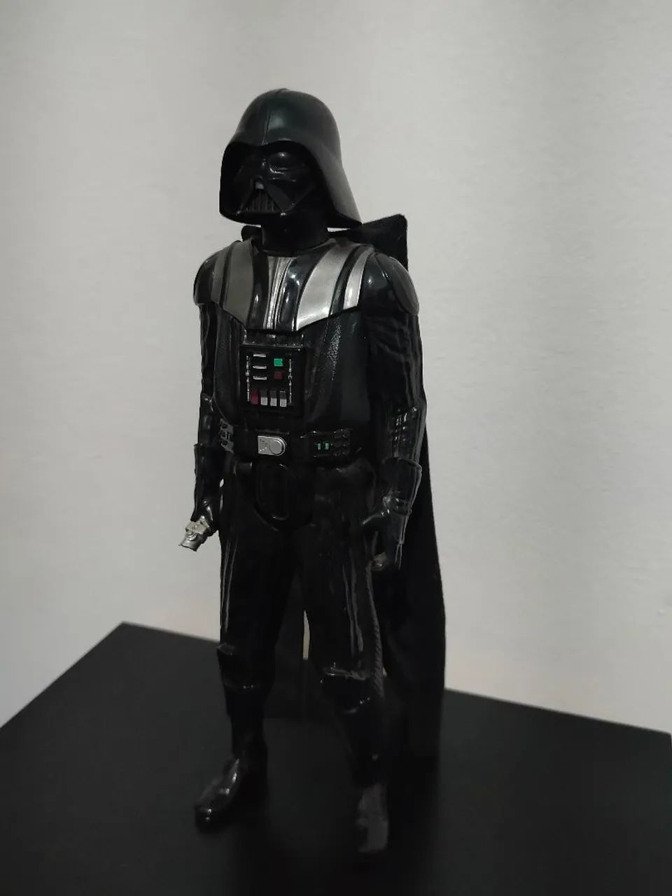Boneco de 30 cm do Darth Vader - Hasbro - Foto 2