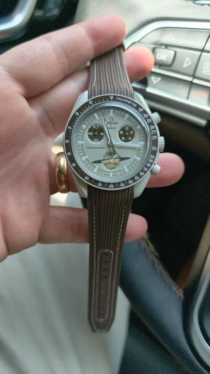 Relógio Omega Swatch Speedmaster moons Watch Saturn