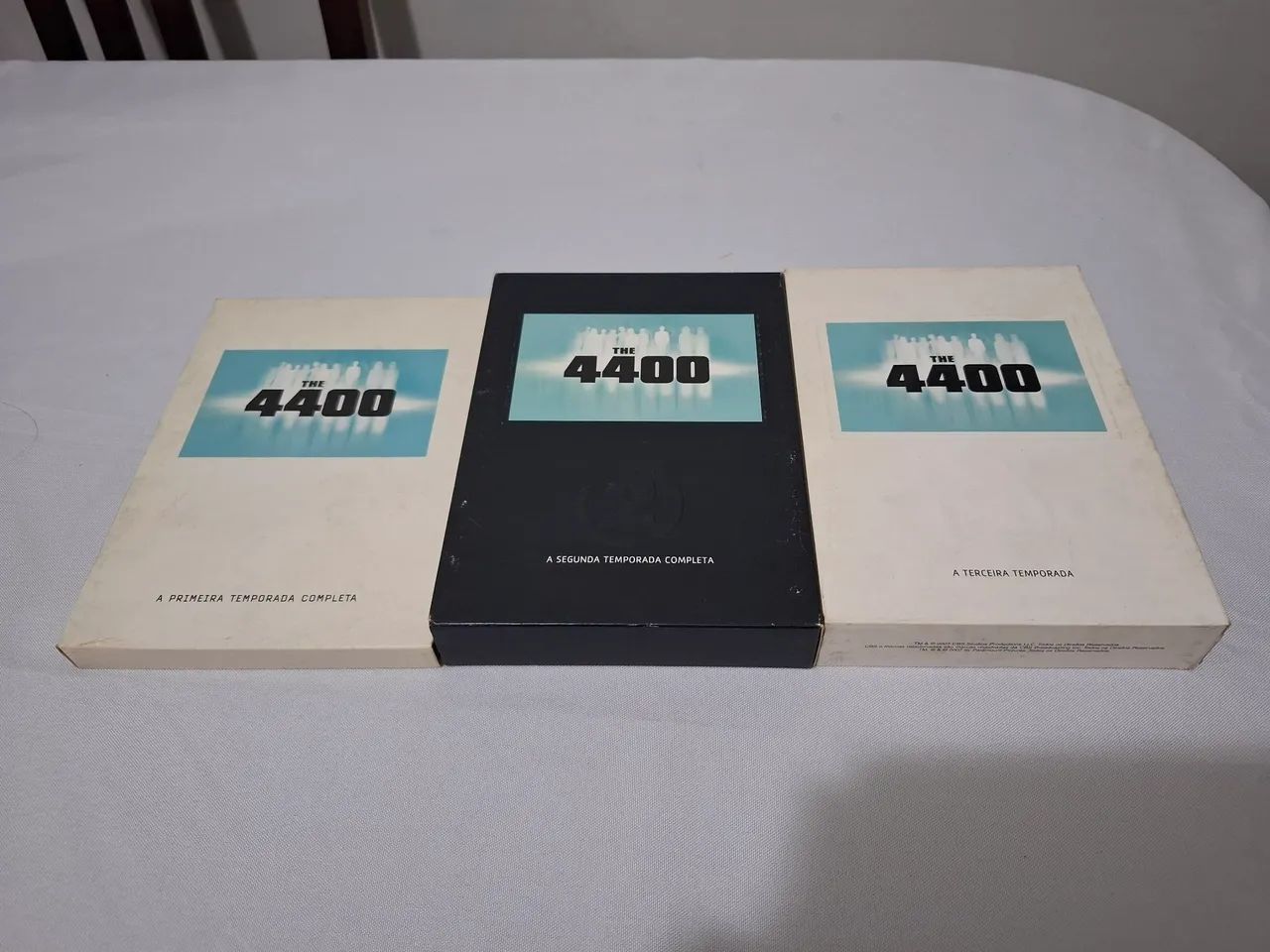 Box filme The 4400