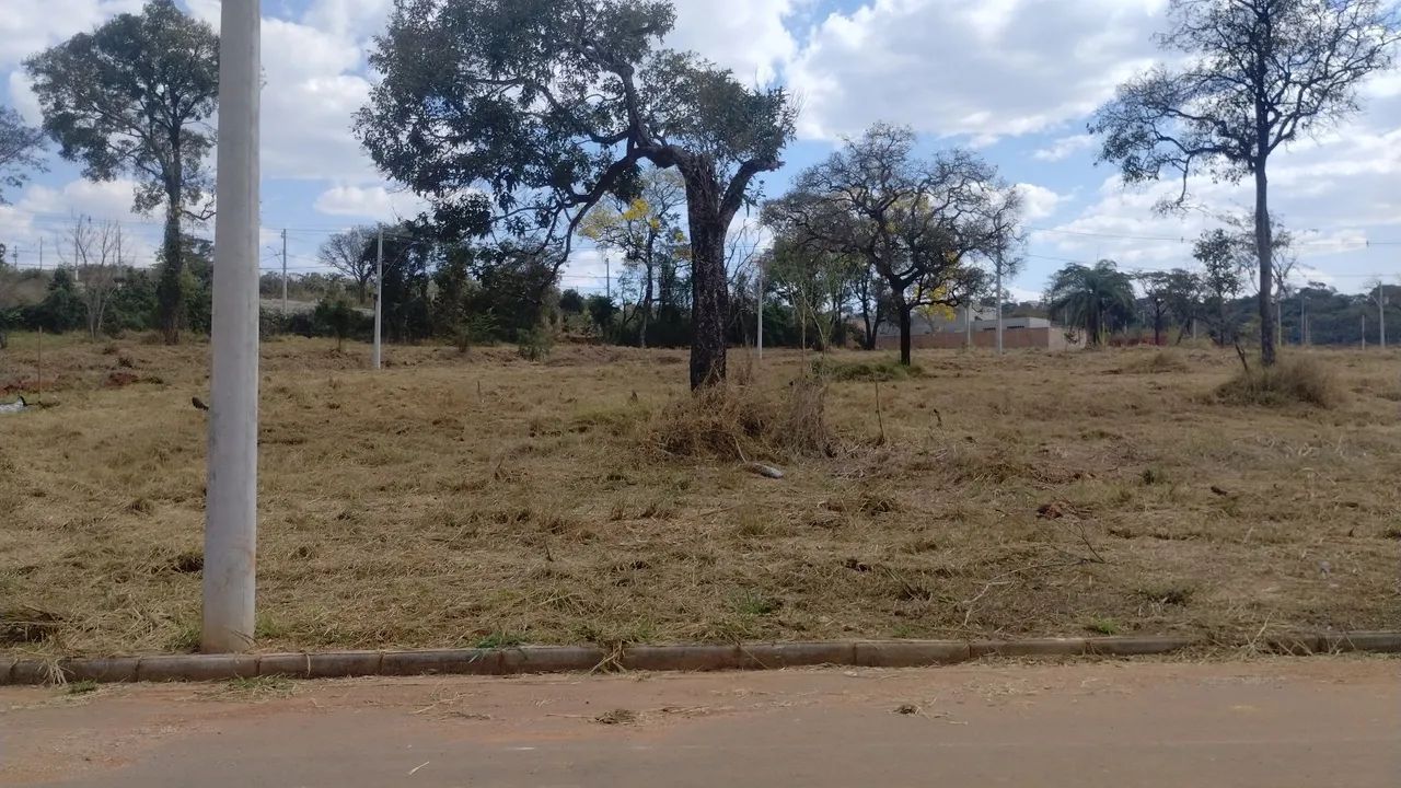 Vende-se lote