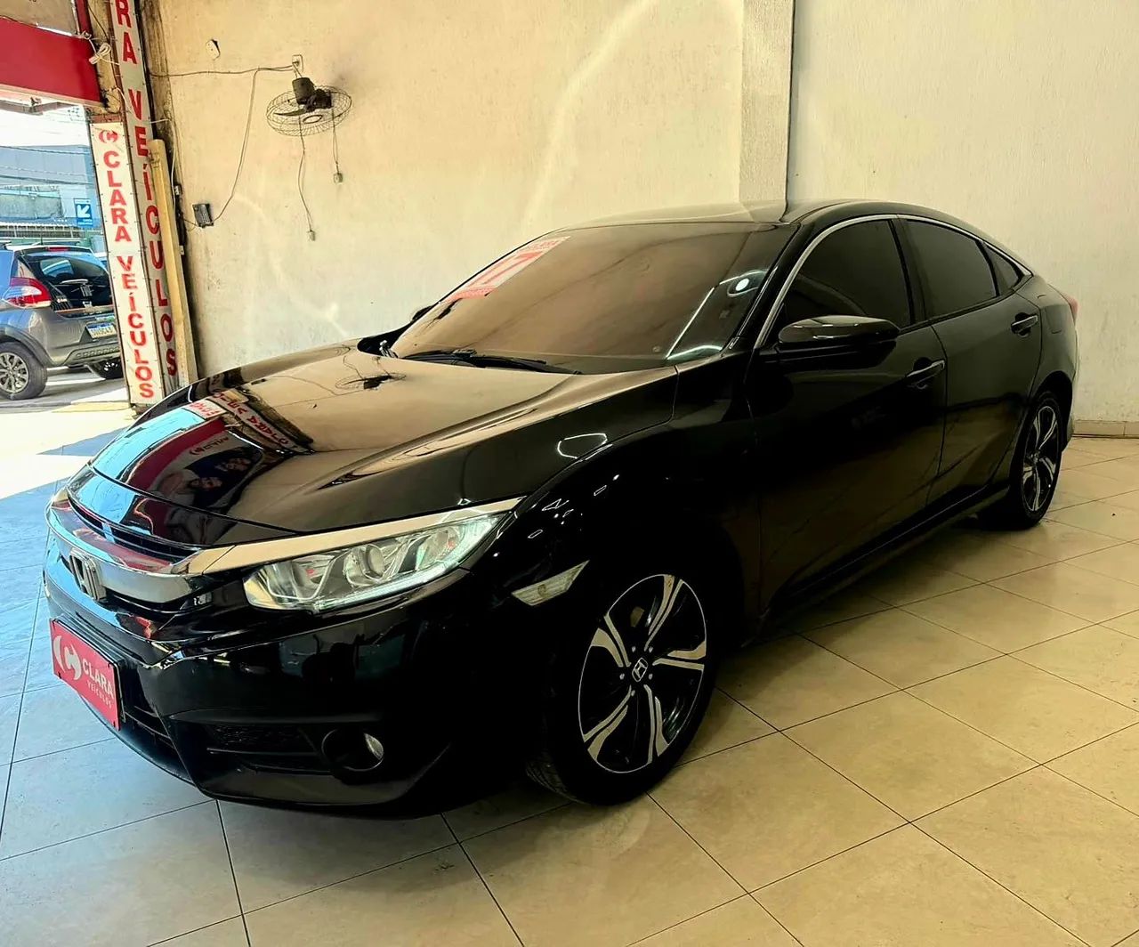 Honda Civic Sedan EXL 2.0 Flex 16V Aut.4p 2017