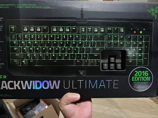 TECLADO MECÂNICO RAZER BLACKWIDOW ULTIMATE 2016 EDITION!