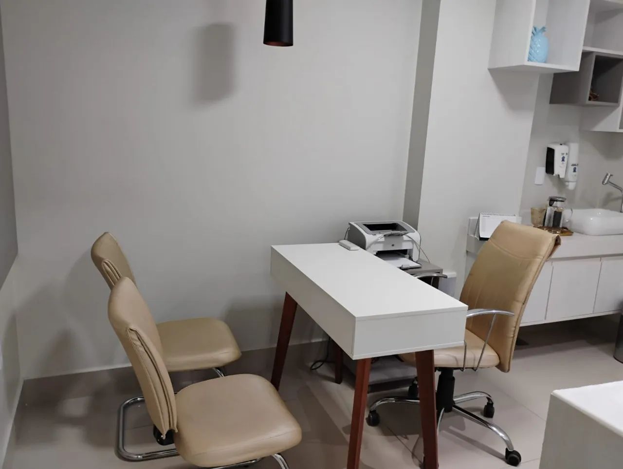 Consultório Mobiliado no Setor Oeste - Foto 5