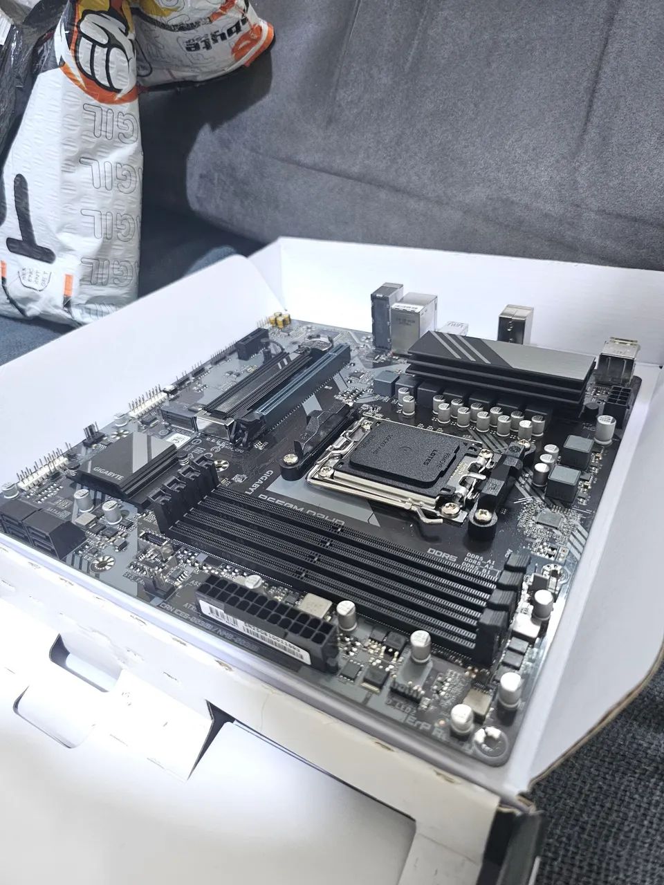 PLACA MÃE GIGABYTE - B650M D3HP - Foto 5