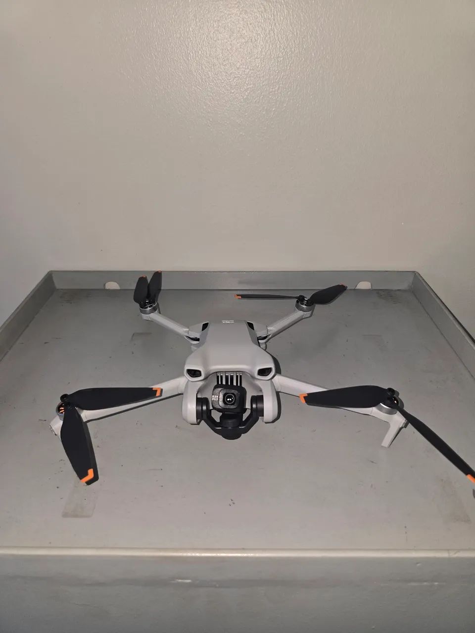 Drone DJI Mini 3 combo fly more c/ tela novo - Foto 2
