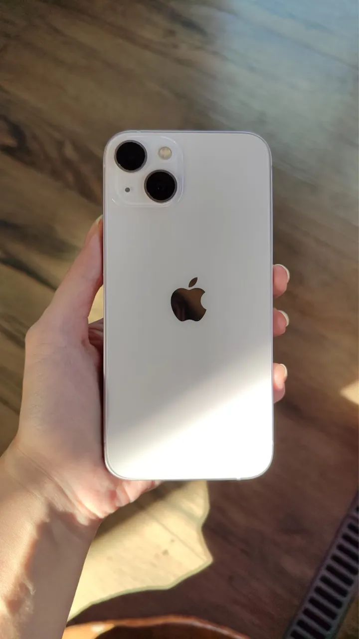 iPhone 13
