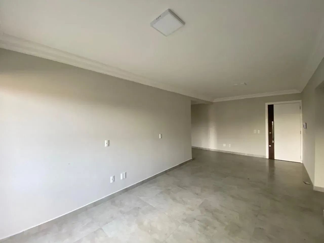 Apartamento para alugar com 2 quartos - 92m² - bairro Líder - Chapecó-SC - Foto 3