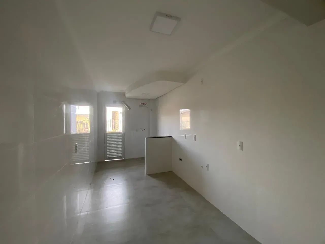 Apartamento para alugar com 2 quartos - 92m² - bairro Líder - Chapecó-SC - Foto 4