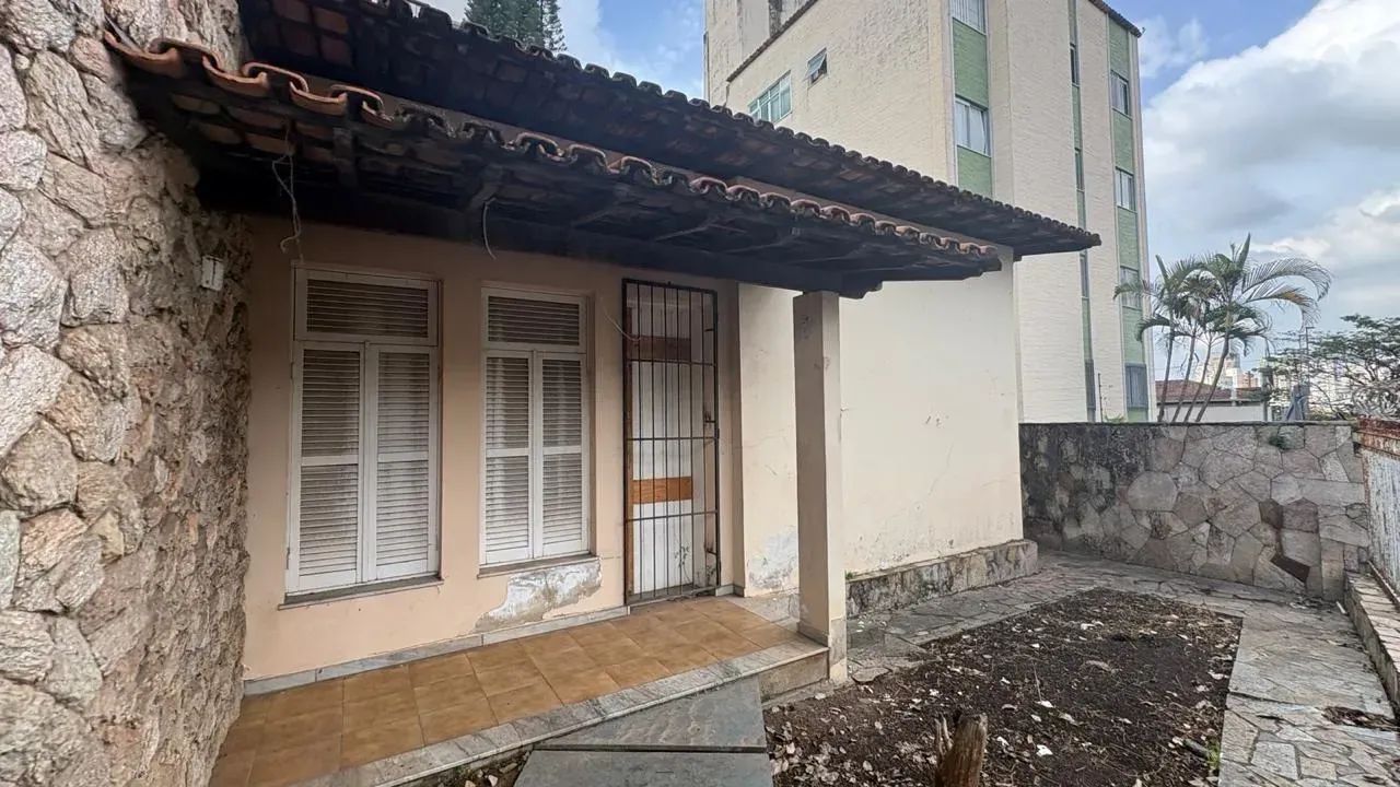 https://www.rsimoveis.com.br/casa-com-4-quartos-para-alugar-em-belo-horizonte-mg-codr-4303