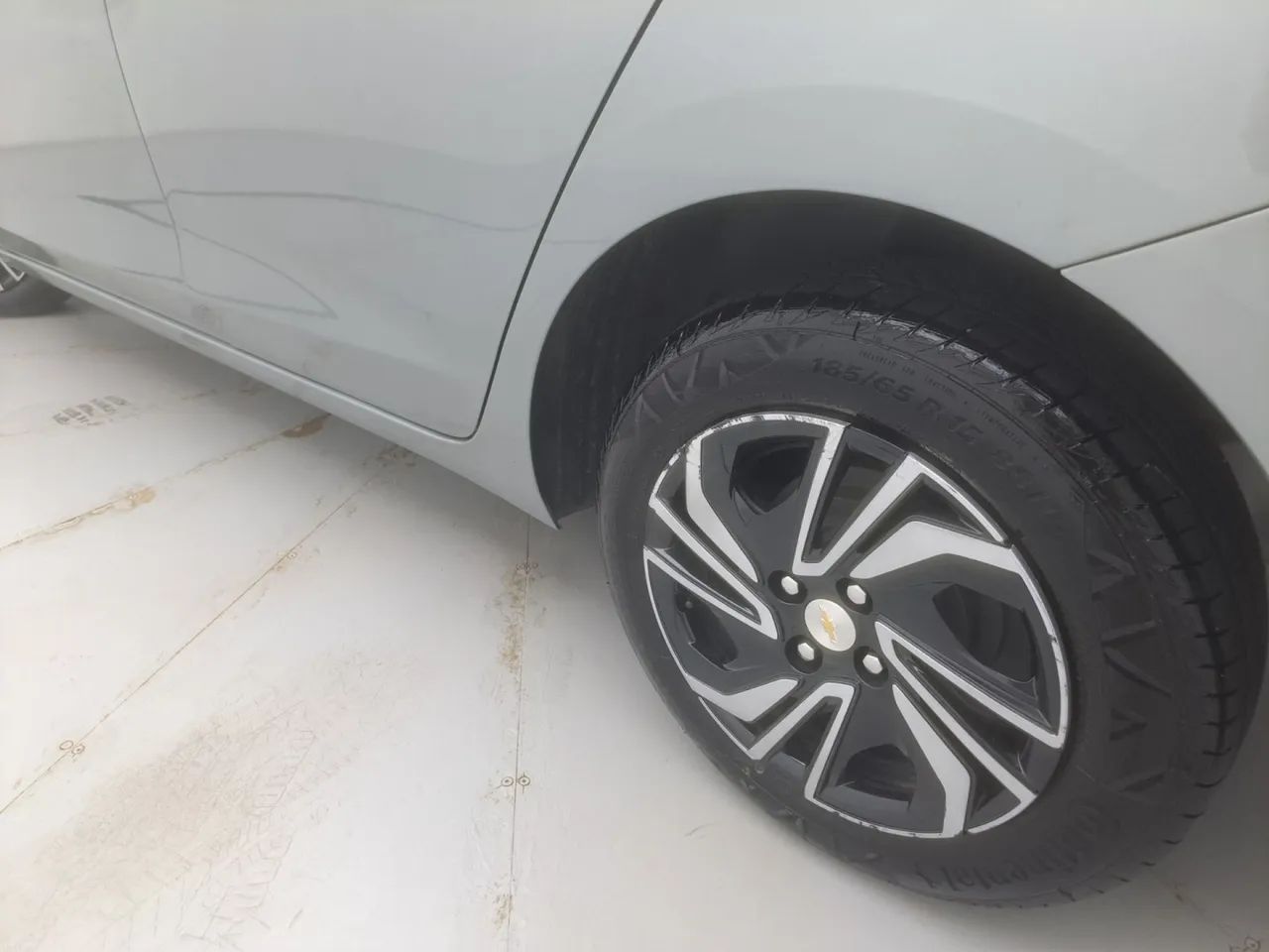 Chevrolet Onix Plus LT 1.0 12V Flex Mec. 4P, foto 12 de 18
