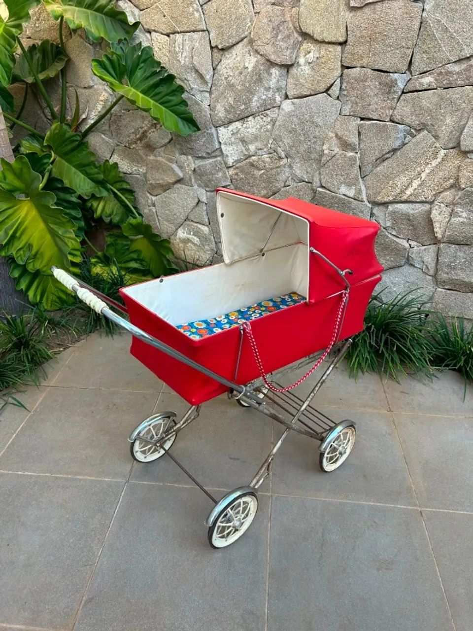 Carrinho Bebe Antigo - Foto 3