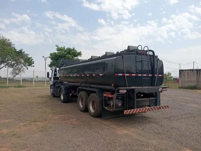 Ford Cargo 4331 2004 4x2 com Munck e Tanque Conjunto - Foto 5