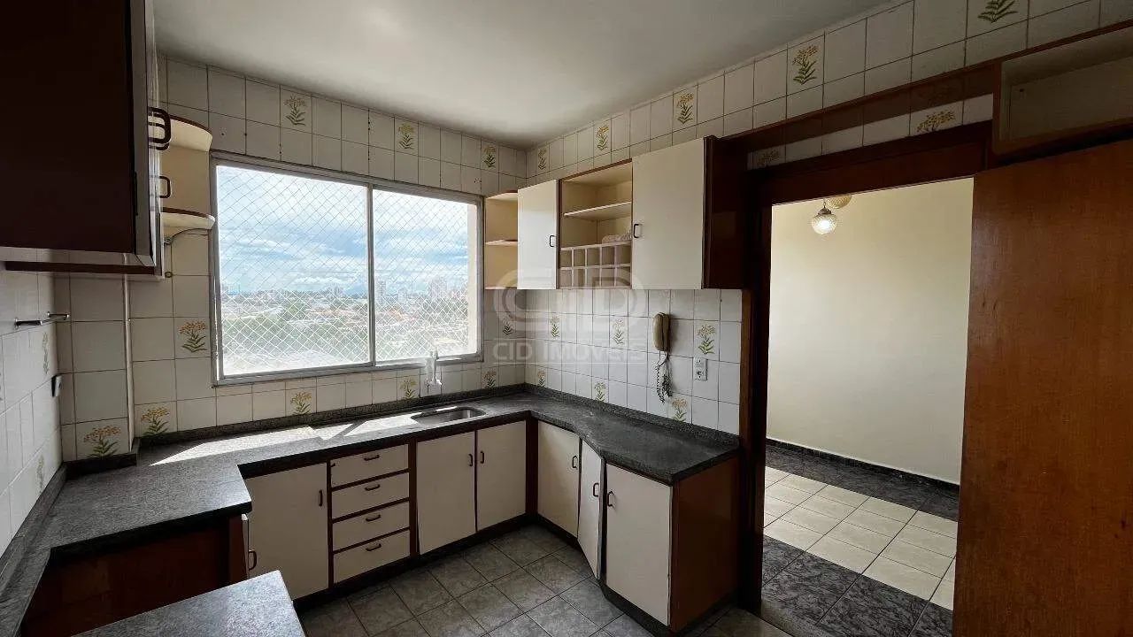 Apartamento com 3 Quartos no Edifício Bandeirantes - Foto 4