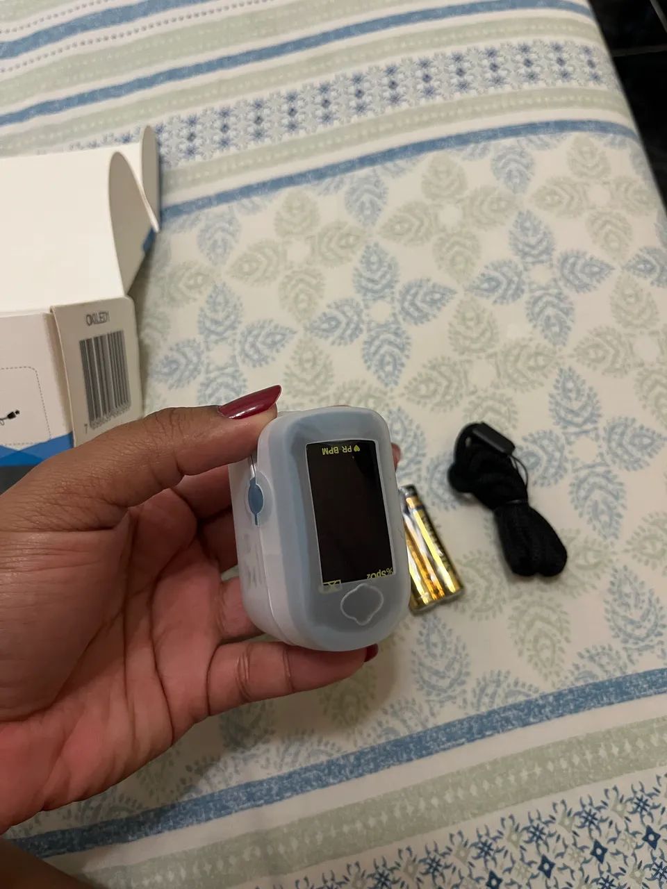 Oxímetro de Dedo G-Tech LED - Novo Lacrado - Foto 2