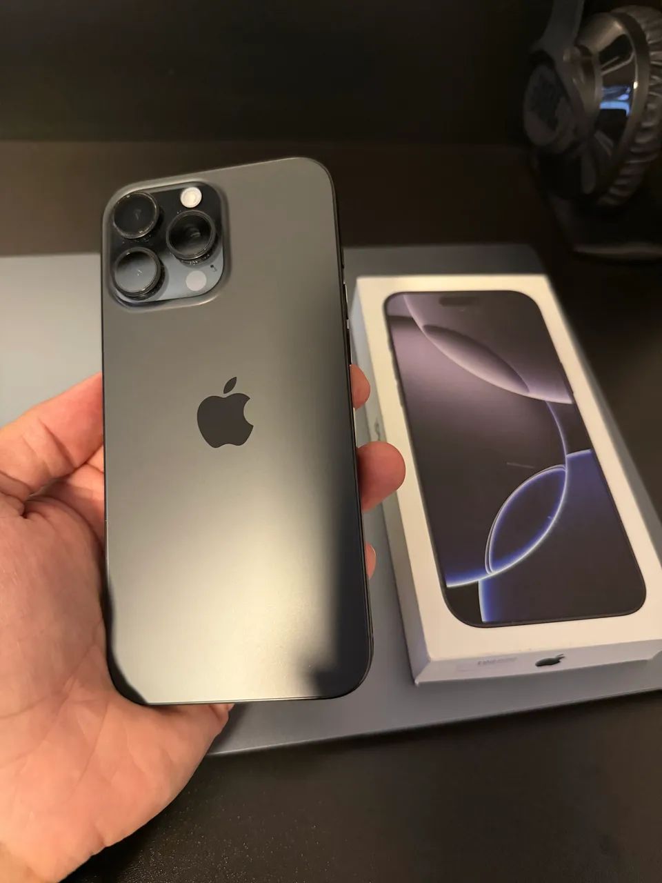 iphone 16 Pro max 256gb バッテリ99% 充放電212回 IPHONE 16 PRO MAX 256GB BATERIA 96% NA GARANTIA, COMPLETO ACT