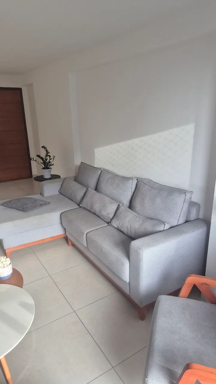Sofá 3 lugares com chave 2,45m - Foto 2