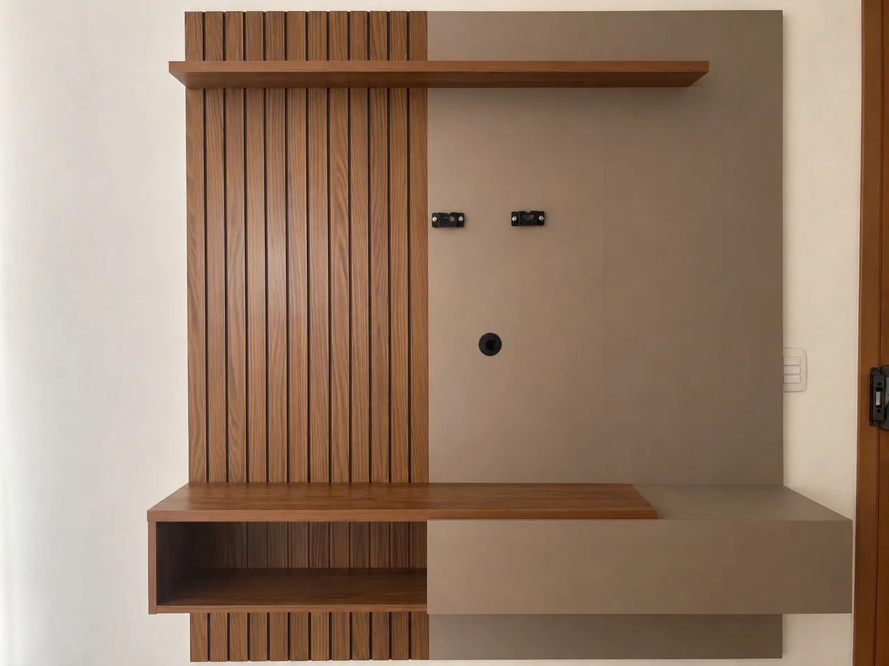 OPORTUNIDADE MÓVEIS / MESA / PAINEL  - Foto 2