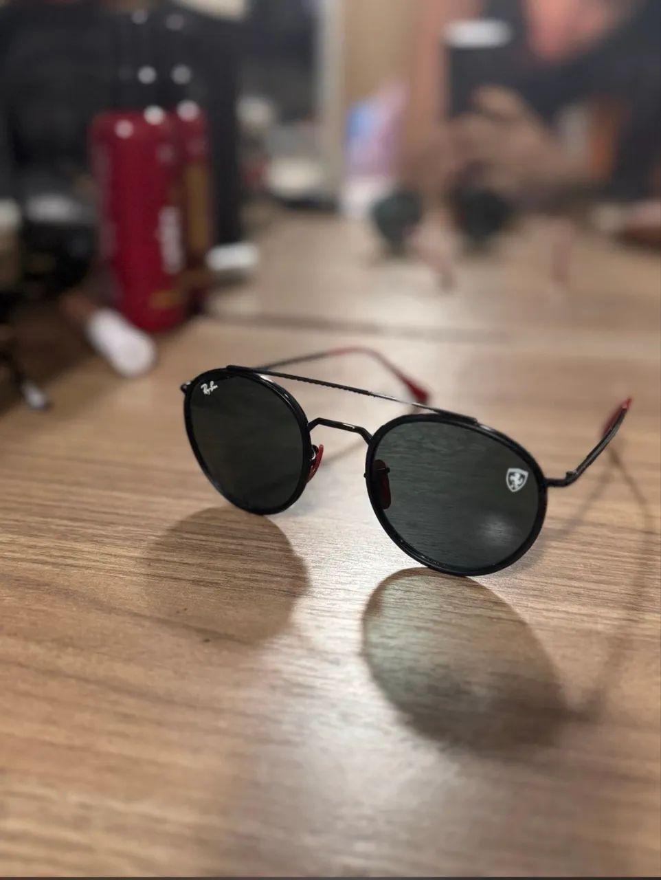ÓCULOS RAY-BAN FERRARI ORIGINAL - SEMINOVO