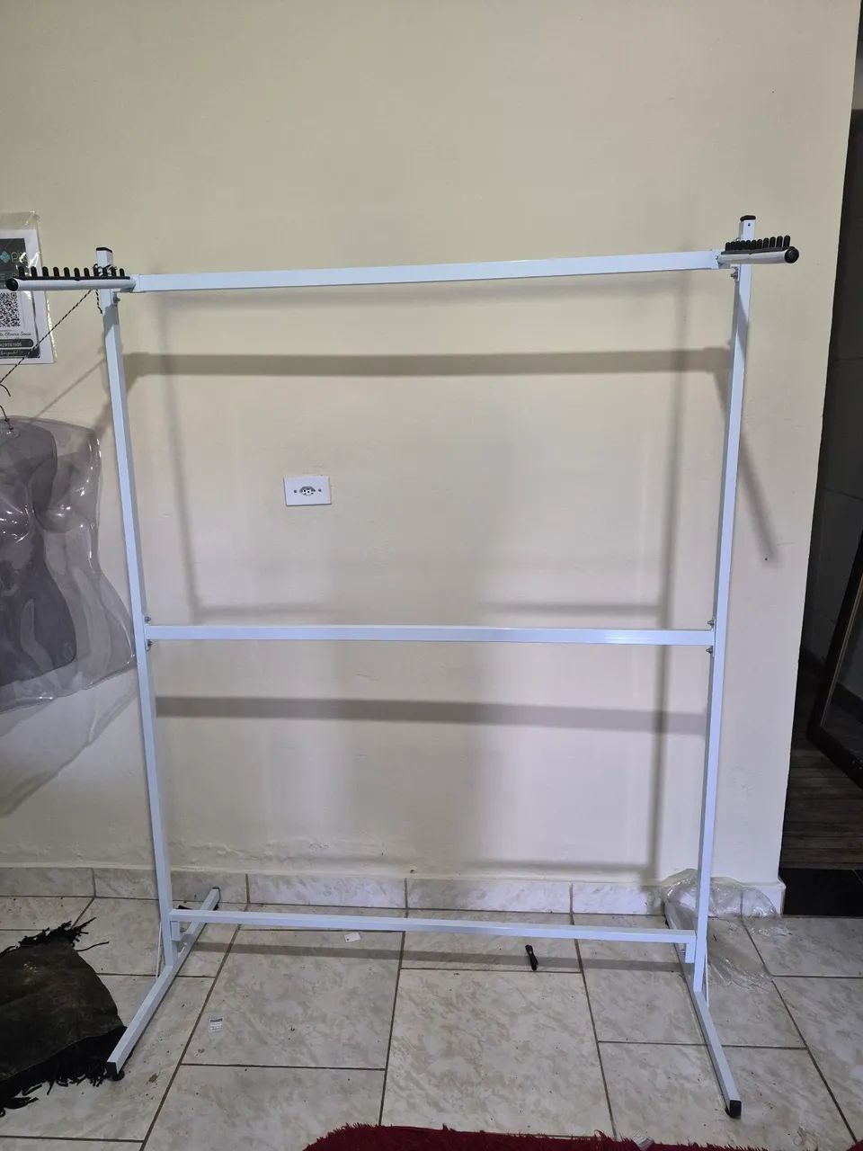 ARARA DE ROUPAS  - Foto 2