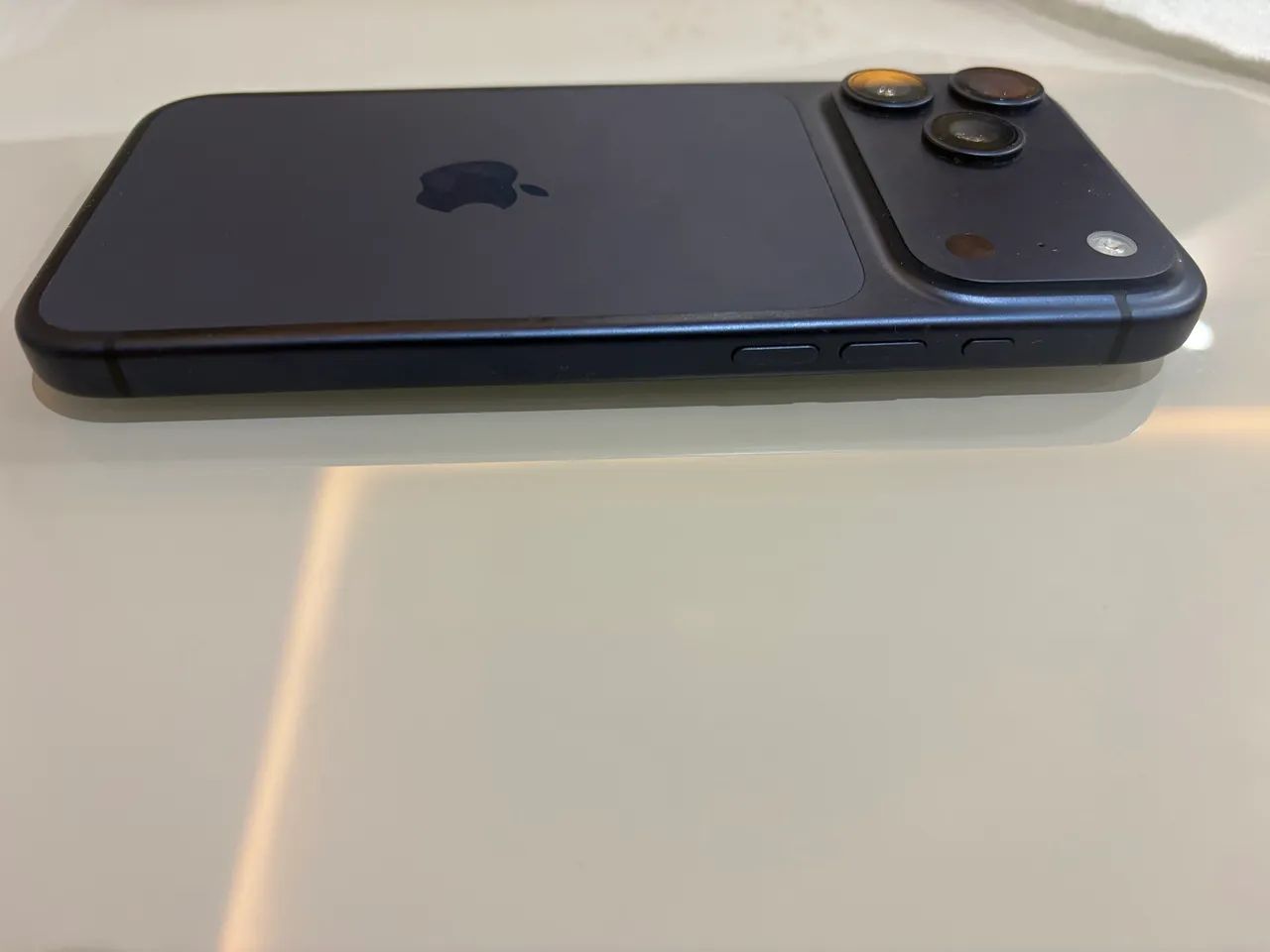 iPhone 17 Pro Max - Foto 3