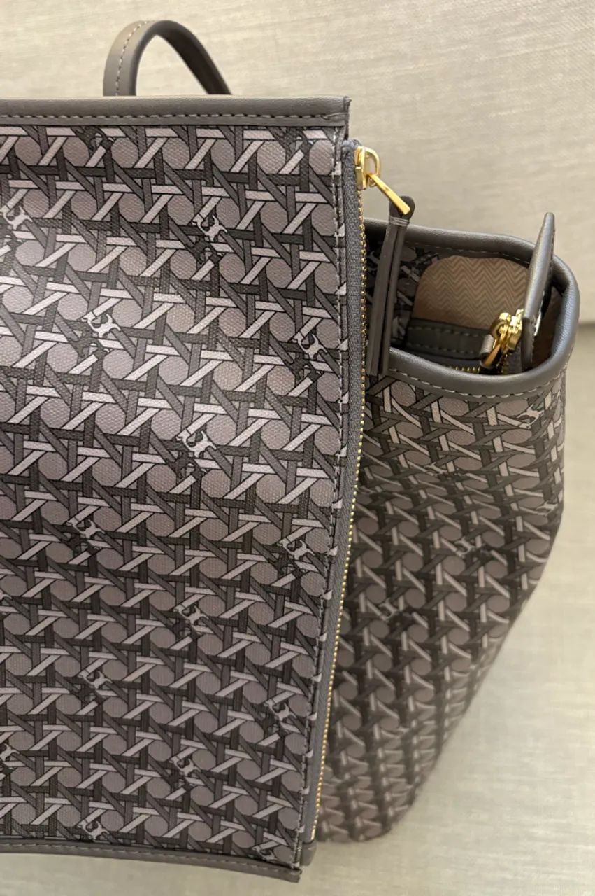 Bolsa Tote Tory Burch com Monograma e Zíper - Foto 4