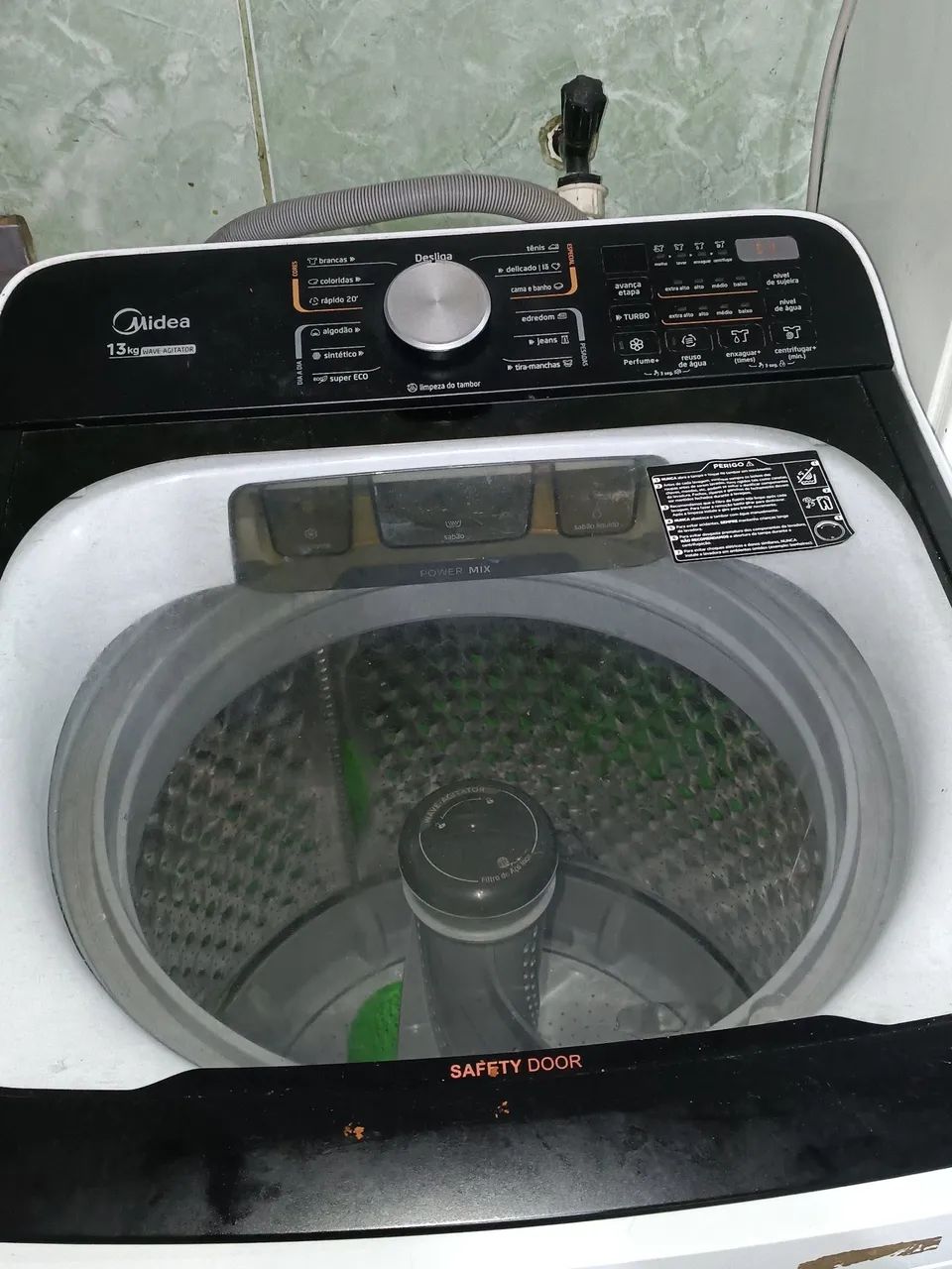Máquina de lavar roupa 