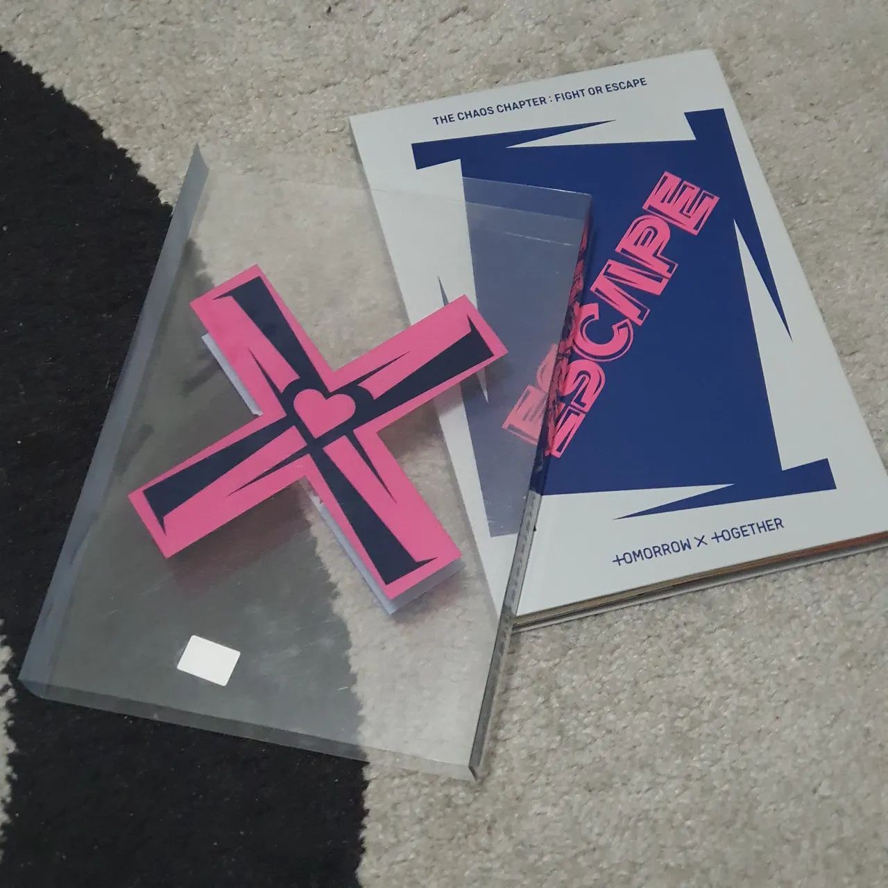 Álbum TXT Escape version - Tomorrow X Together - CDs, DVDs etc