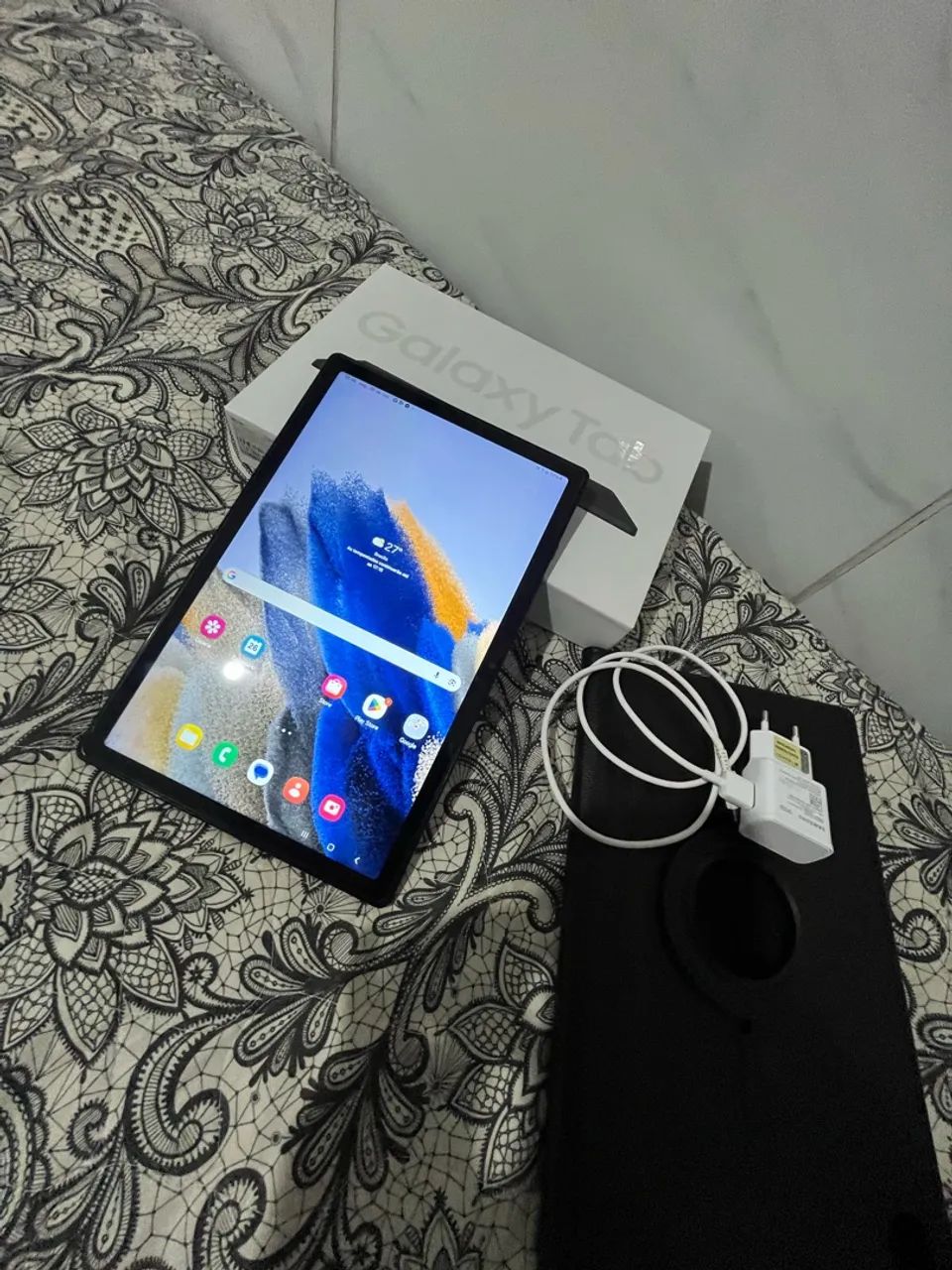 Tablet A8 