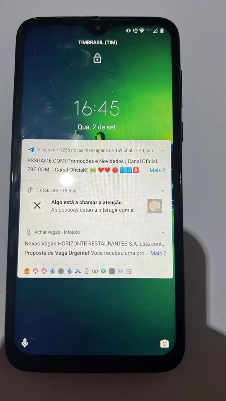 Motorola G8 Plus 64 agv