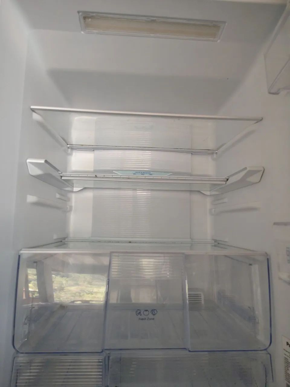 Geladeira Panasonic com DEFEITO 500$ - Foto 3