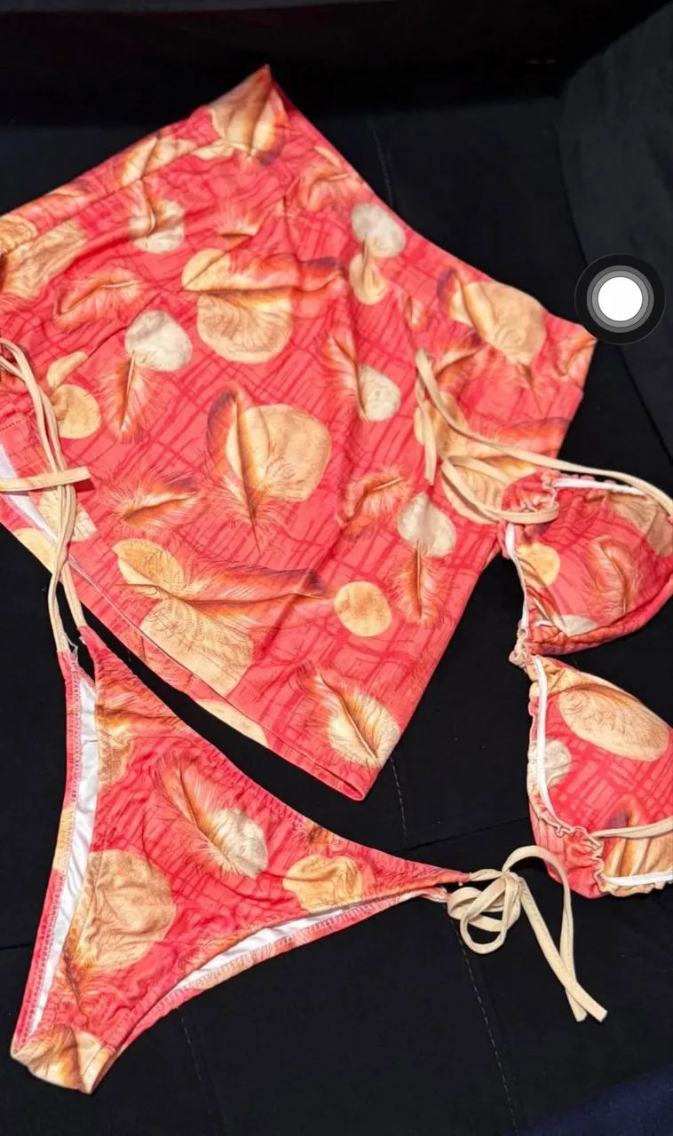 Vendo 3 biquínis e 3 saídas de praia  - Foto 3
