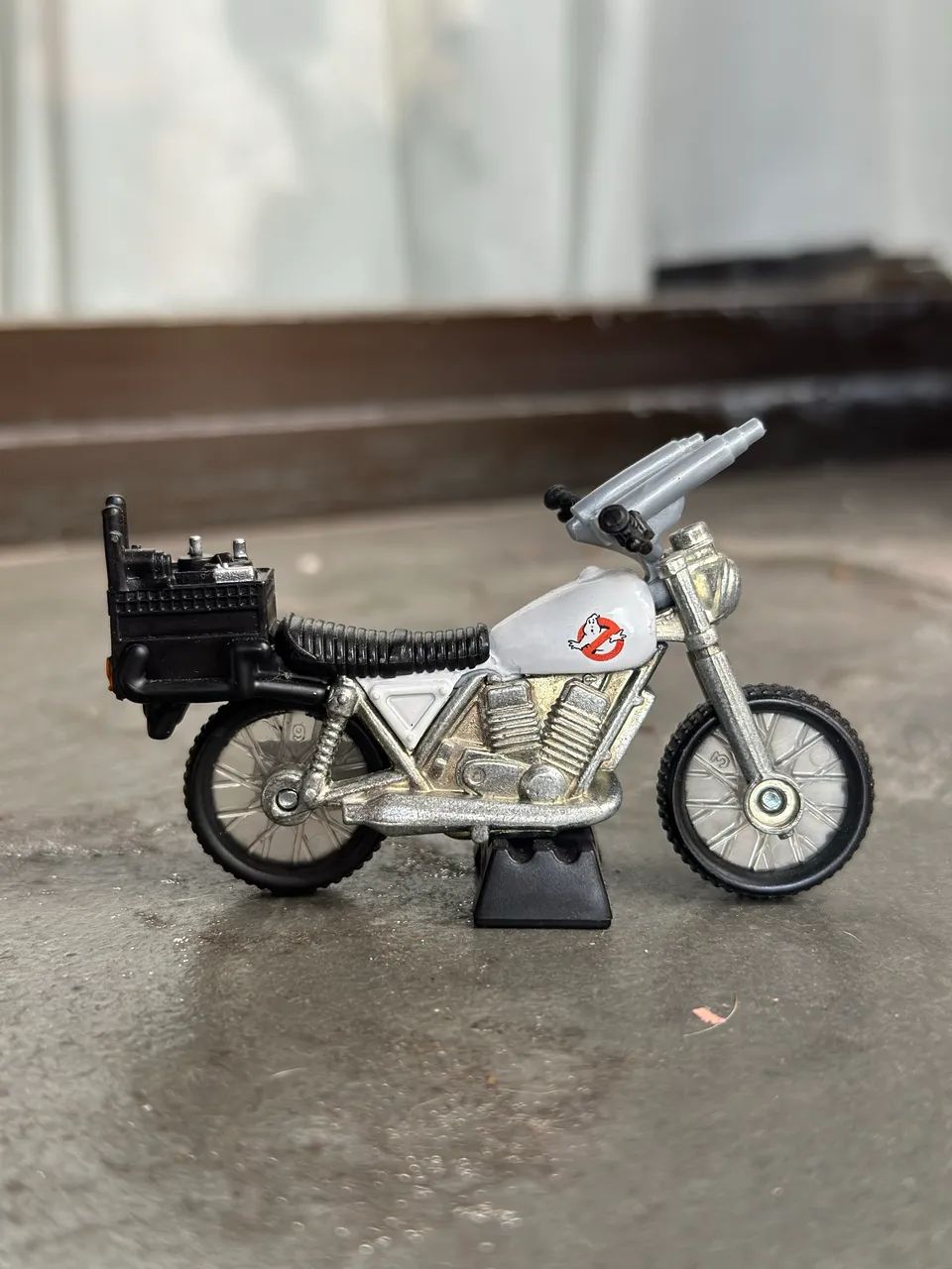 Motocicleta Ecto-2 Ghostbusters movie Hot Wheels