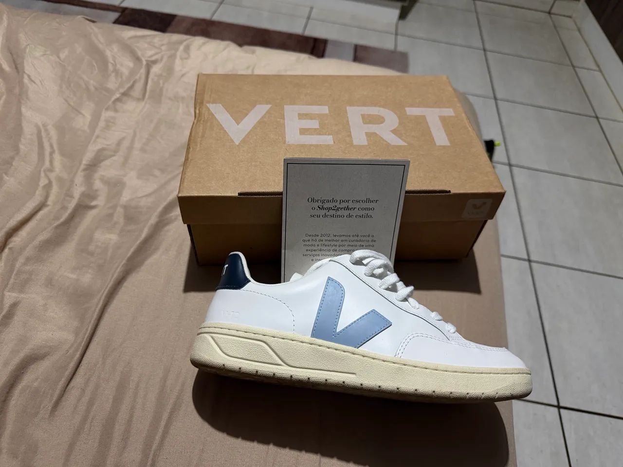 Tênis vert/veja casual