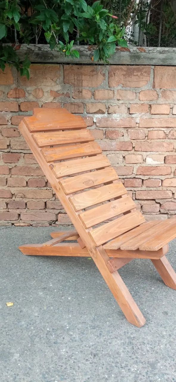 Cadeirão de Madeira