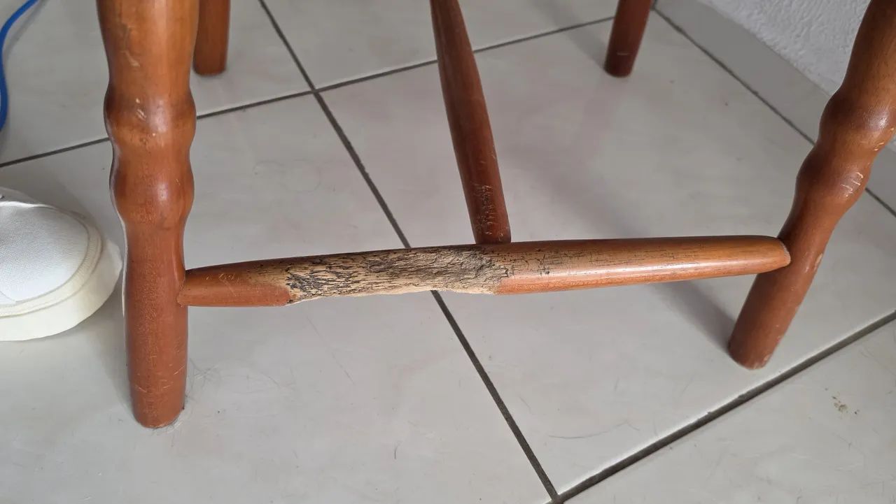 Mesa Madeira Maciça  - Foto 4
