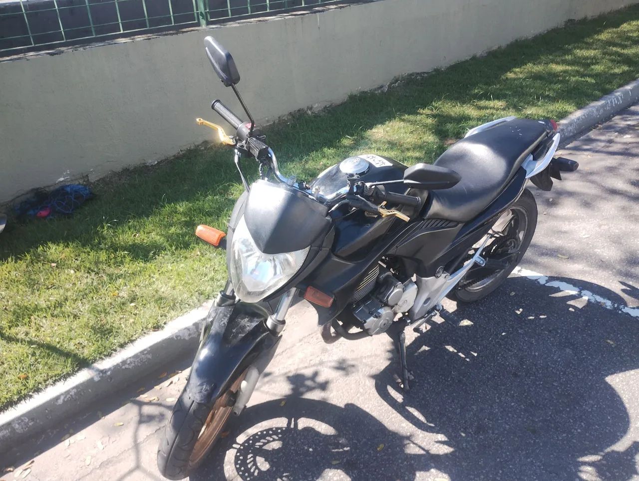 Cb 300 - Foto 2