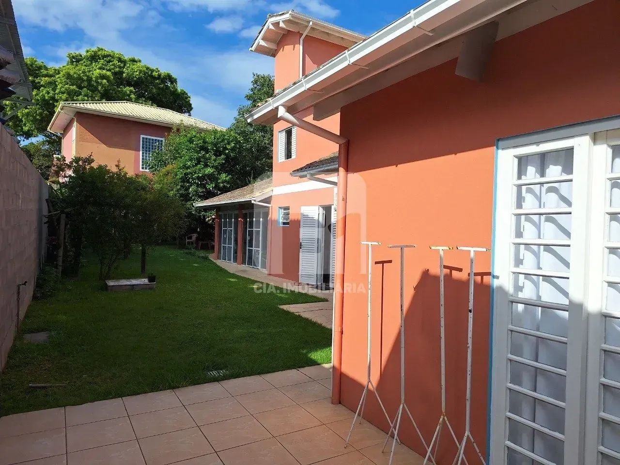Casa com 4 quartos a venda no Sambaqui - Foto 4