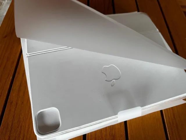 iPad Magic Keyboard White | Modelo MJQJ3BZ/A - Foto 3