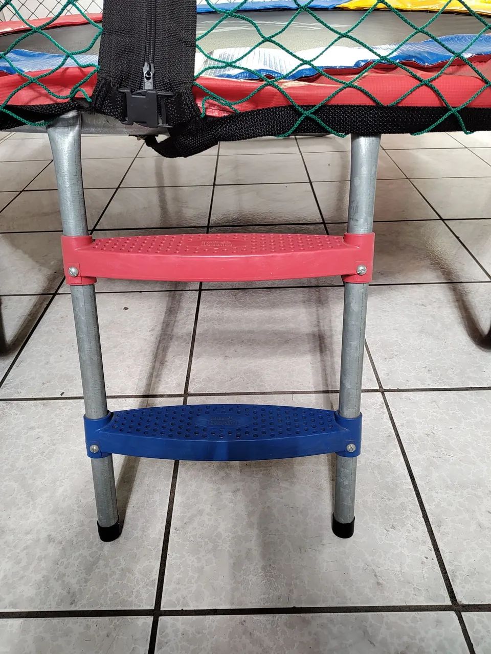 Pula Pula Novo Com Escada  - Foto 2