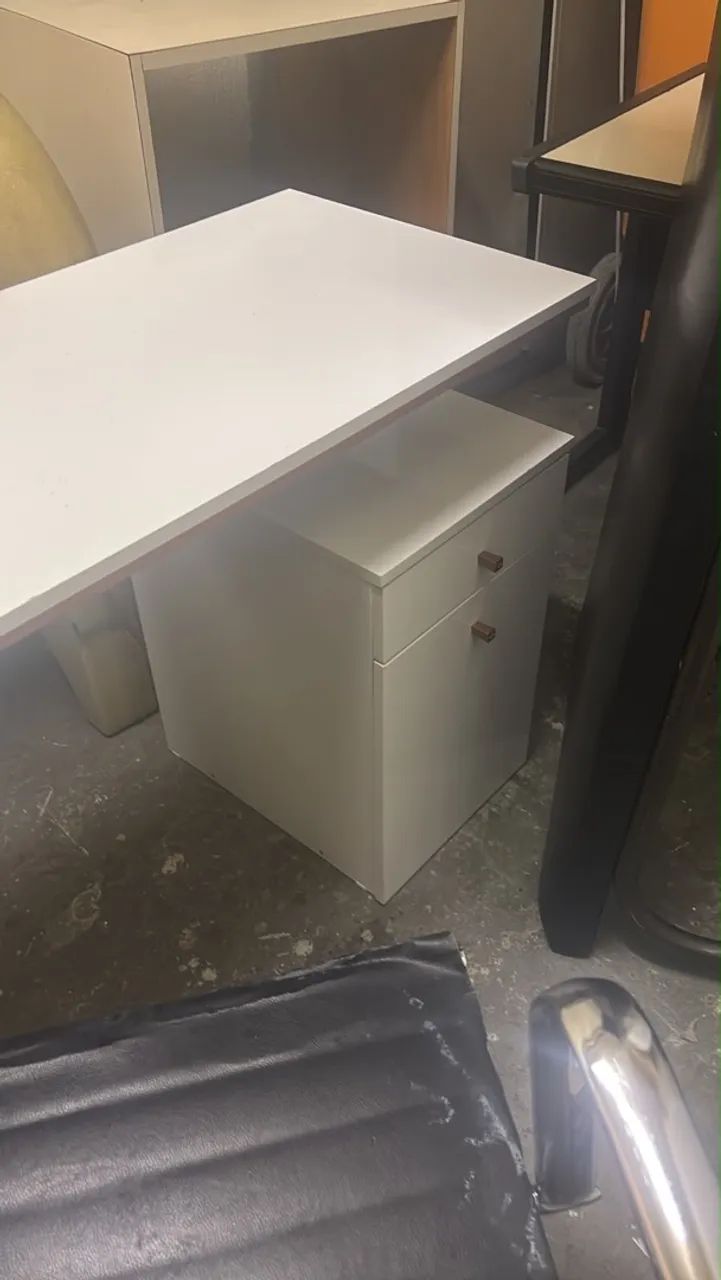 Mesa escritório com cadeira - Foto 3