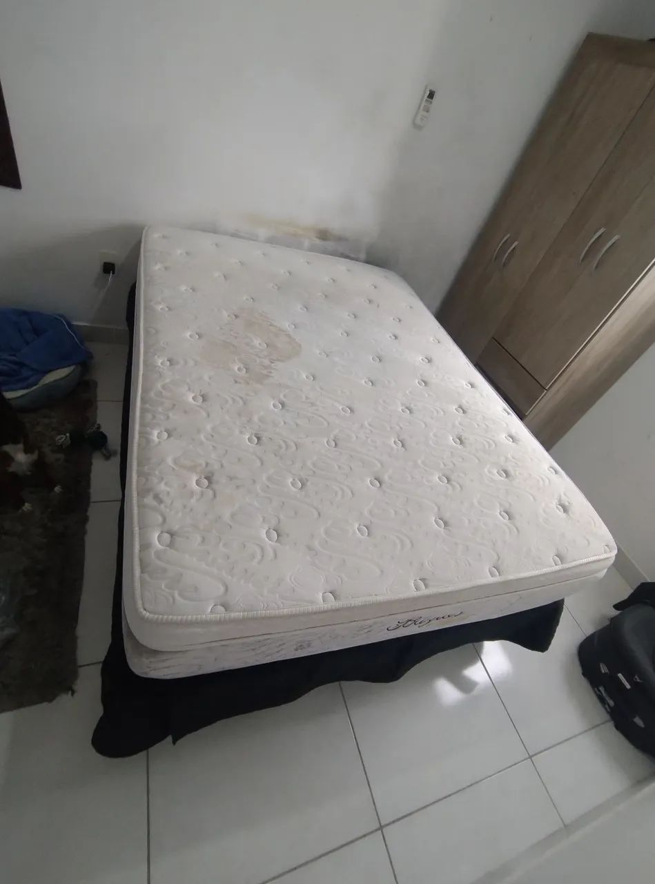 Cama casal box com colchão 
