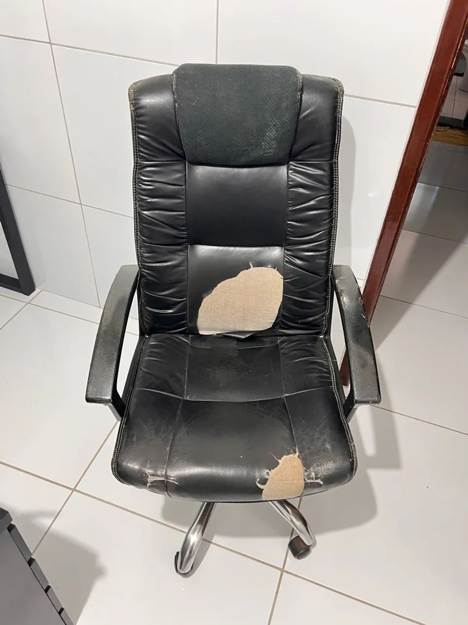 Cadeira executiva - Foto 3
