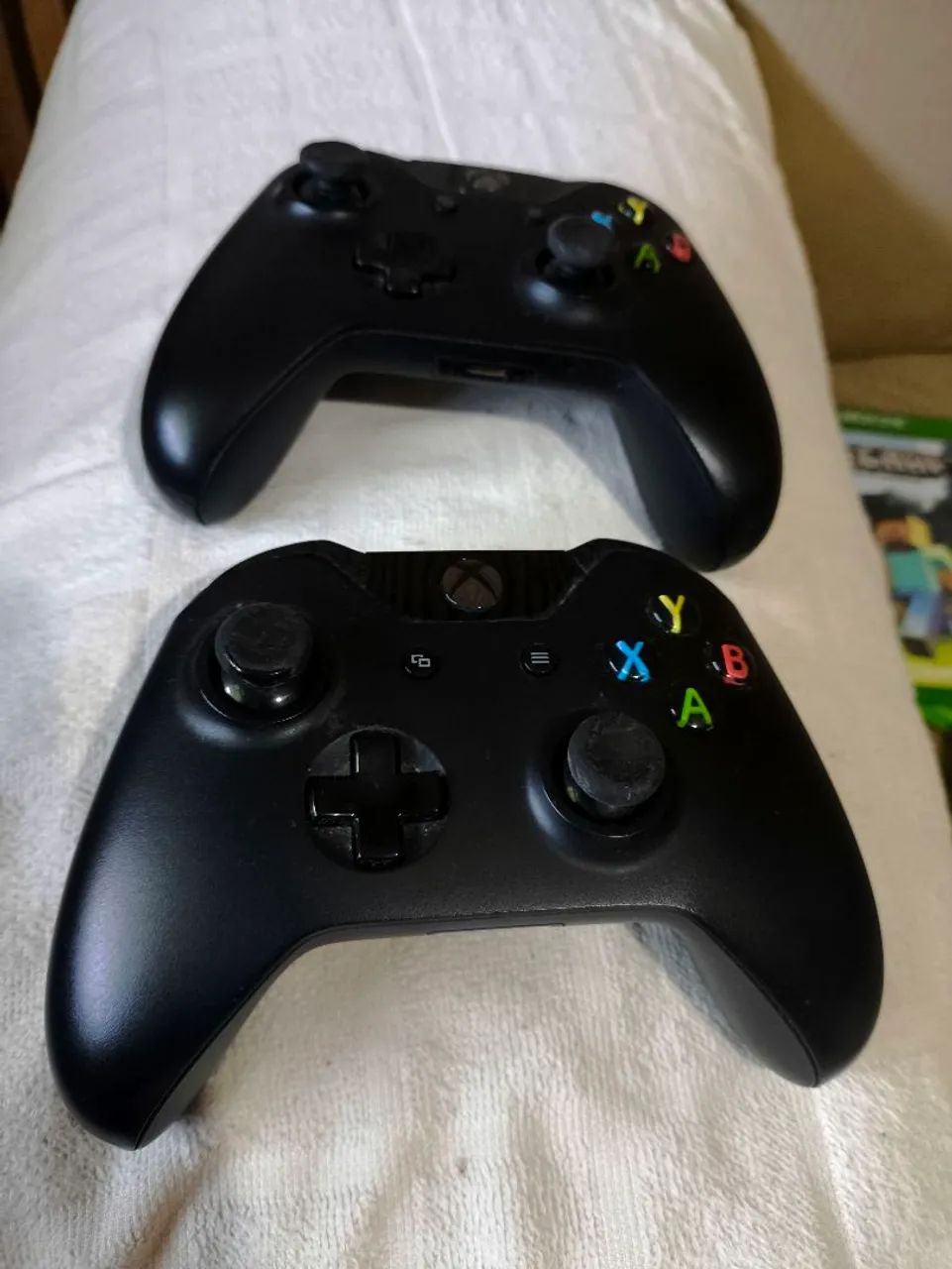 Xbox One Fat com 2 controles e Kinect  - Foto 3