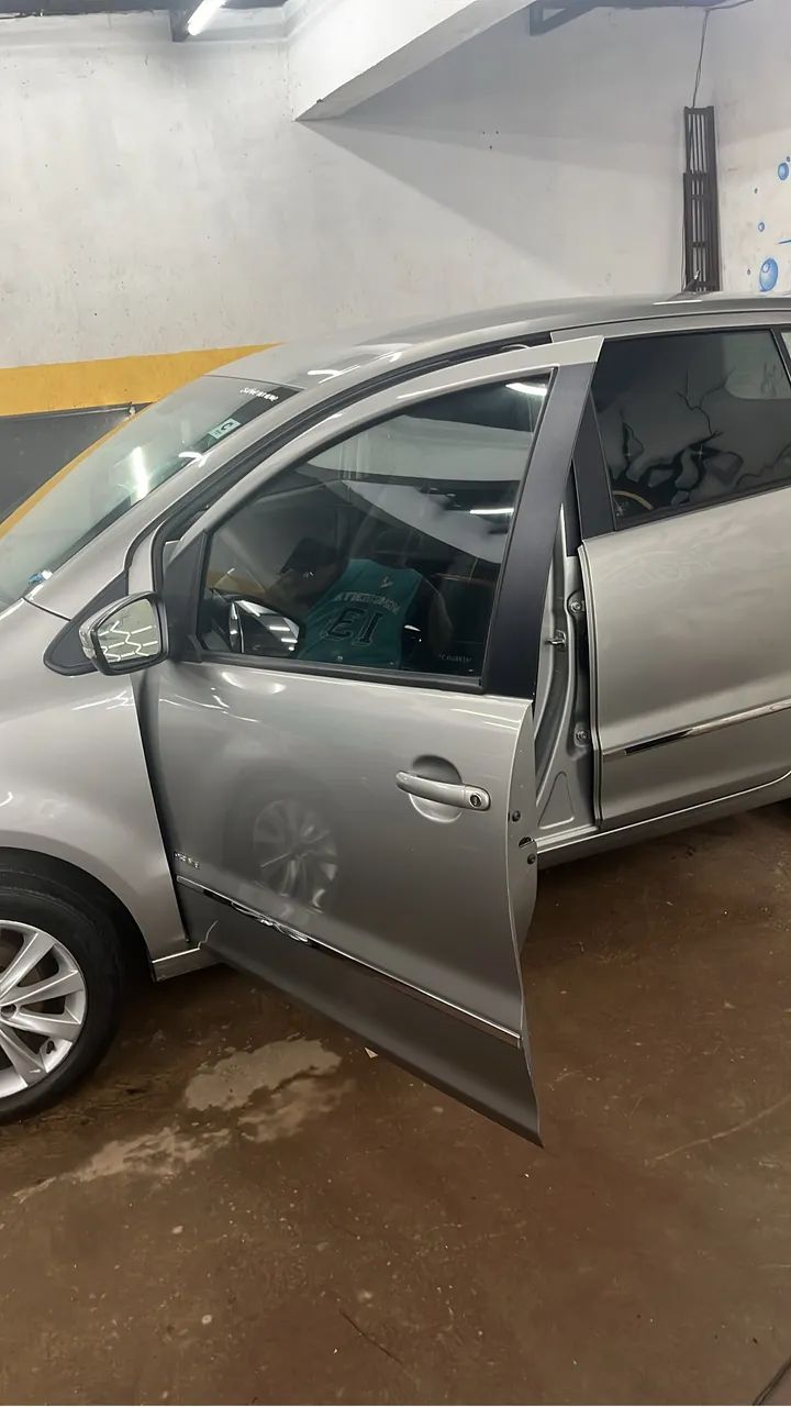 Volkswagen Fox Fox PRIME/Higli. 1.6 Total Flex 8V 5p 2012