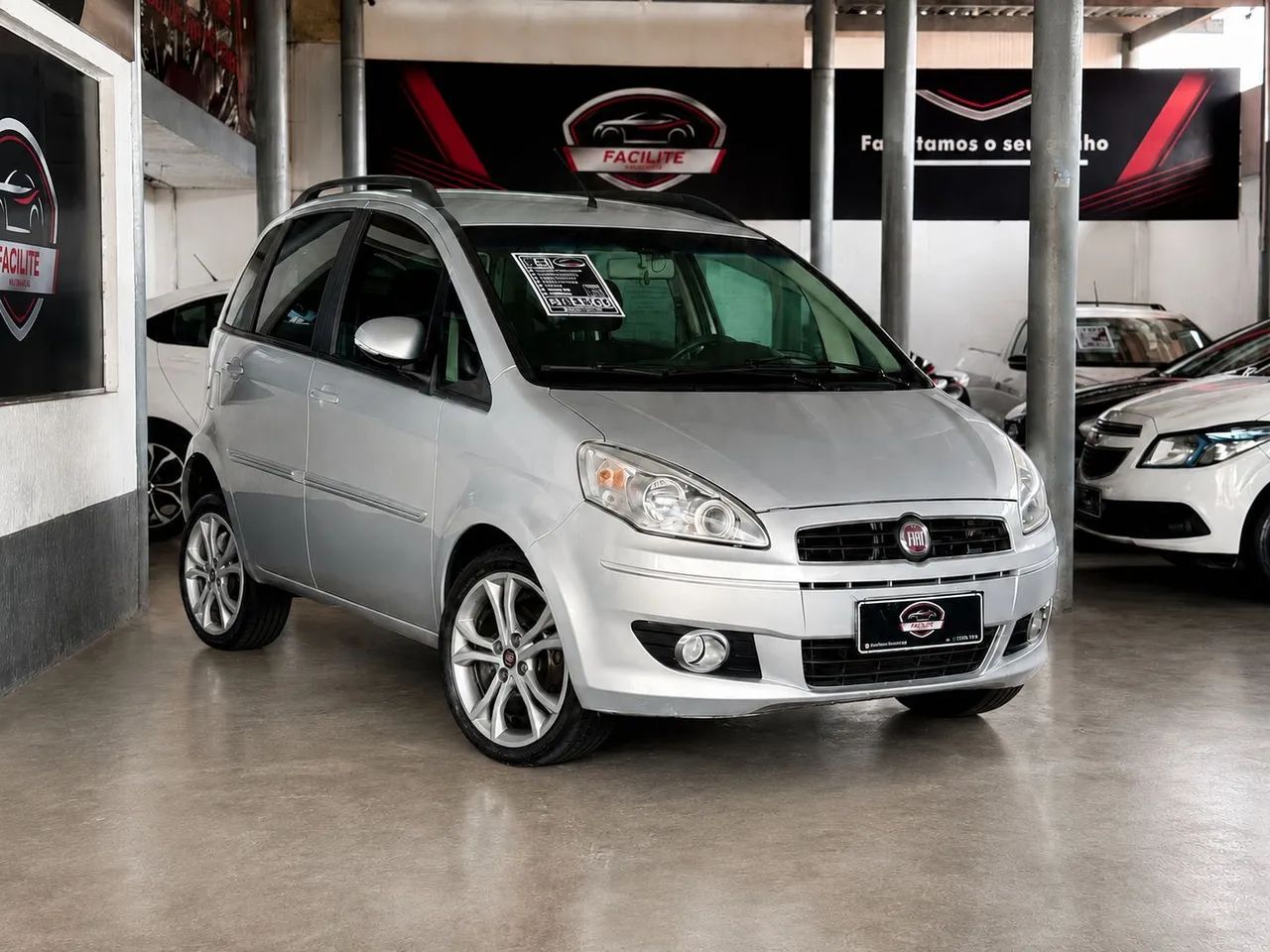 Fiat Idea Attractive 1.4 Fire Flex 8V 5P 2013 - Foto 5