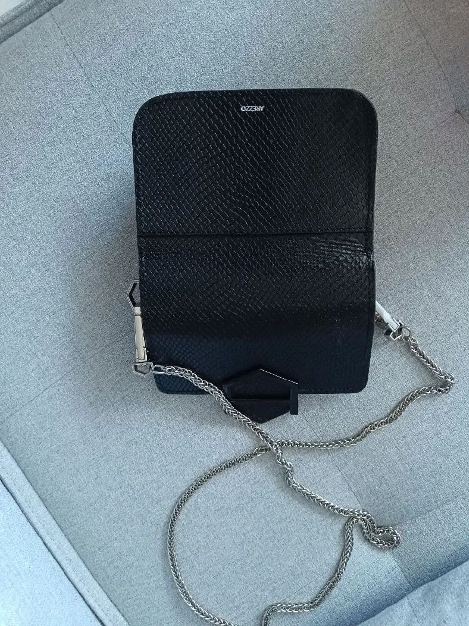 Bolsa Arezzo original couro legítimo em excelente estado 