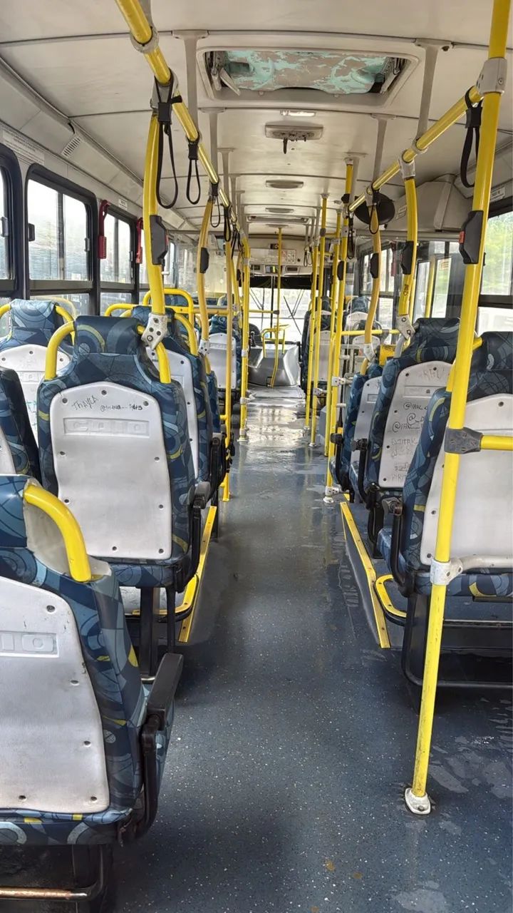 Vende-se ônibus  - Foto 2